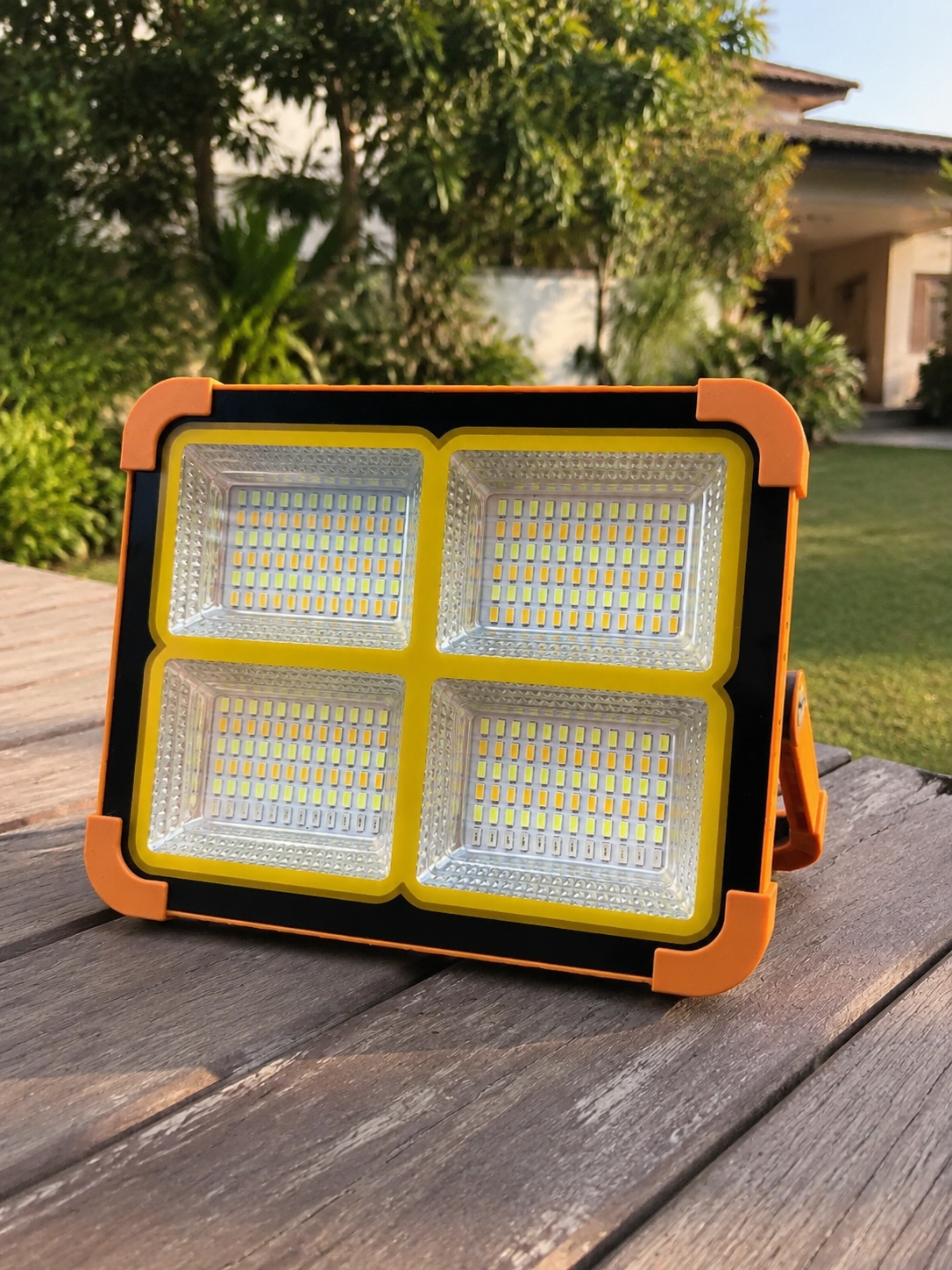 IMG_3298 چراغ خورشیدی سولار Solar LED Light اورجینال | 4 باتری 288 لامپ ضدآب - Image 1
